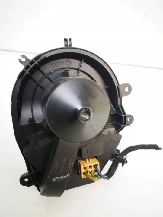 Blaasventilator OEM 8D1820021 voor VW Passat B5.5 image 3