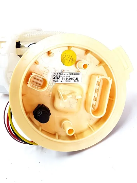 Polttoainepumppu OEM 4N0919087B Audi A8 D5 3.0 TDI:lle image 4