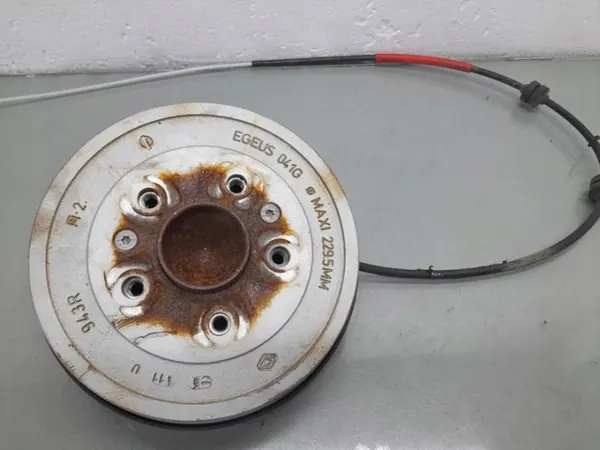 Bremsentrommel OEM 619641MO links hinten für Captur II image 4