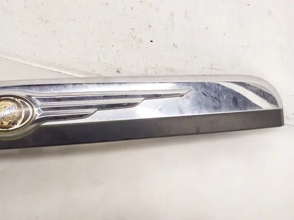 Bandeau d'éclairage tableau Chrysler Grand Voyager V OEM 05113177AB image 8