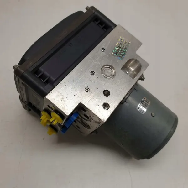 Mercedes W212 ABS-pomp OEM A2124310100 Gebruikt image 3