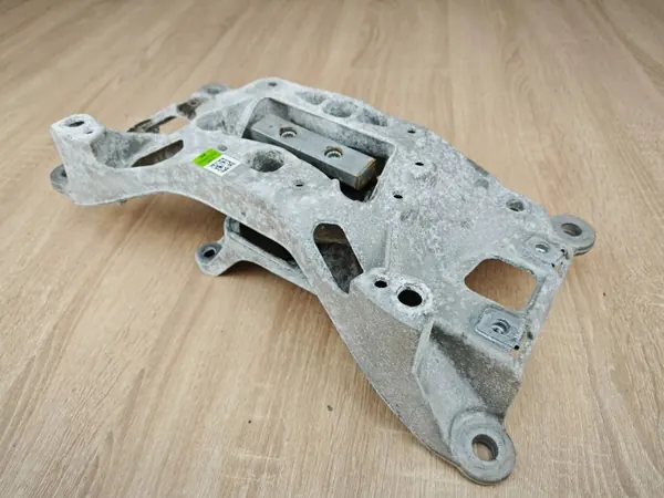Support de Boîte Audi OE OEM 8W0399262AE - Occasion image 4