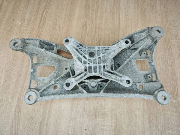 Support de Boîte Audi OE OEM 8W0399262AE - Occasion image 5