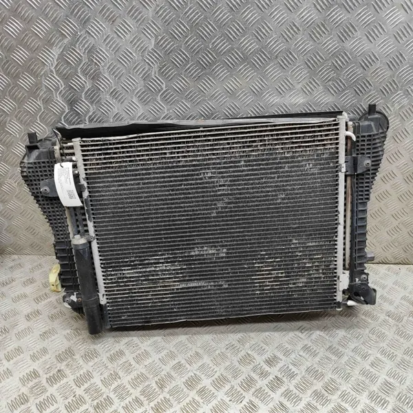 Gebrauchtes Kühlteil OEM 5N0121253L für VW Tiguan image 2