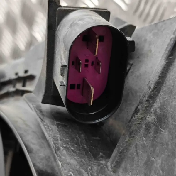 Gebrauchtes Kühlteil OEM 5N0121253L für VW Tiguan image 5