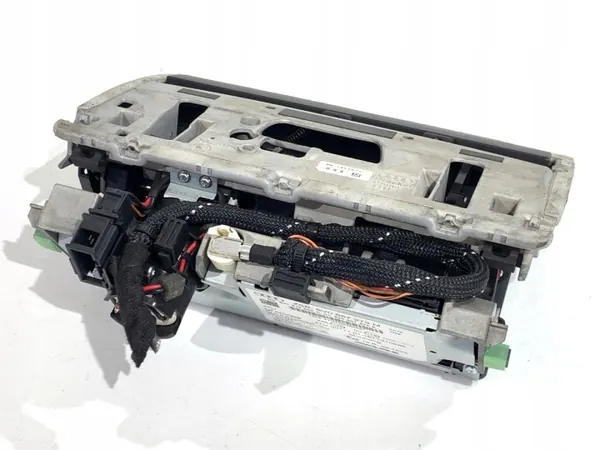 Écran Audi A3 8V OEM 8V0857273M - Affichage Multimédia image 4