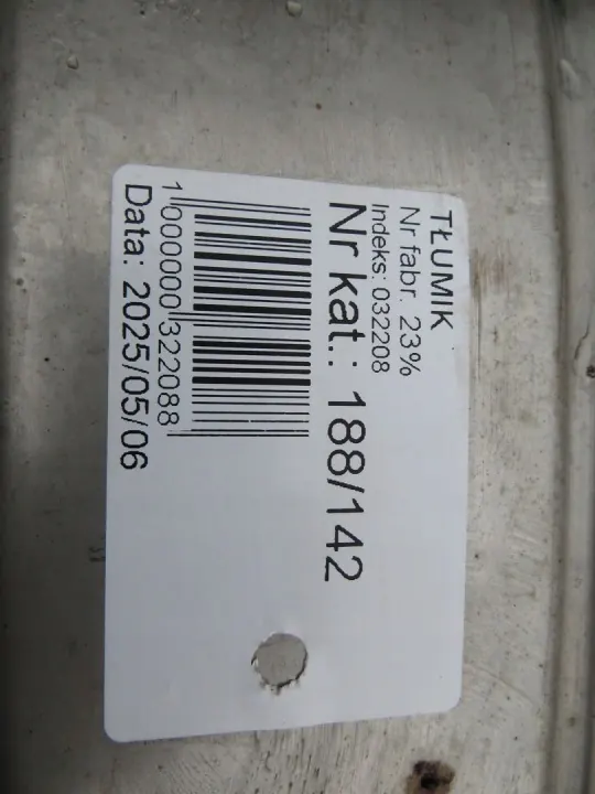 Silenciador de Escape Mercedes OEM 188/142 para W205 2.0 CGI image 8
