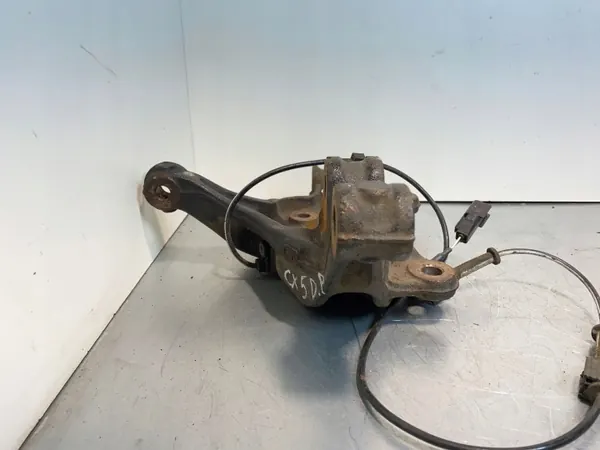 Maza de rueda delantera Mazda FBZ23880 - Pieza OEM usada image 4