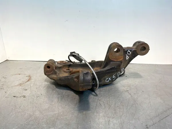 Maza de rueda delantera Mazda FBZ23880 - Pieza OEM usada image 6