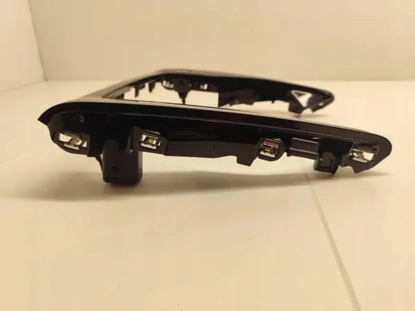 USB-portti OEM 98313506DX Peugeot 308 II 1.5L Dieselille image 4