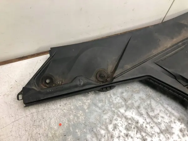 Linker Scheibenwischerarm OEM A2058308902 image 3