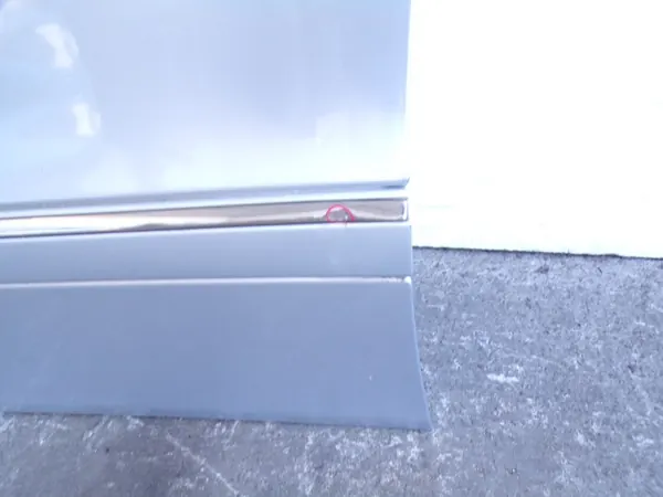 Vänster framdörr OEM GORLICE Mercedes W211 image 8
