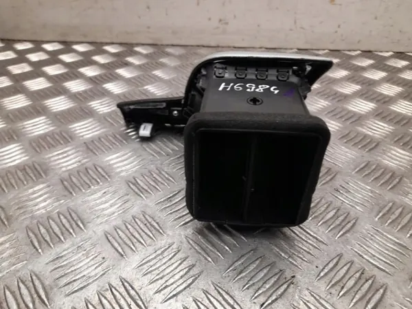 Luchtmondstuk OEM P90030903ZB voor Jeep Grand Cherokee IV image 4