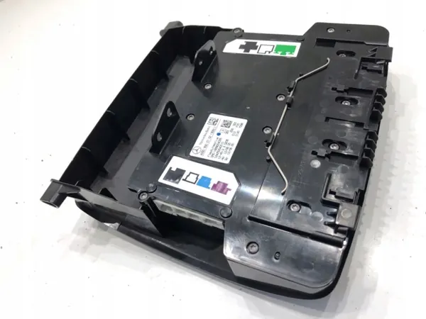 Pla­fon­nier Intérieur OEM A0009000702 Mercedes W176 image 3