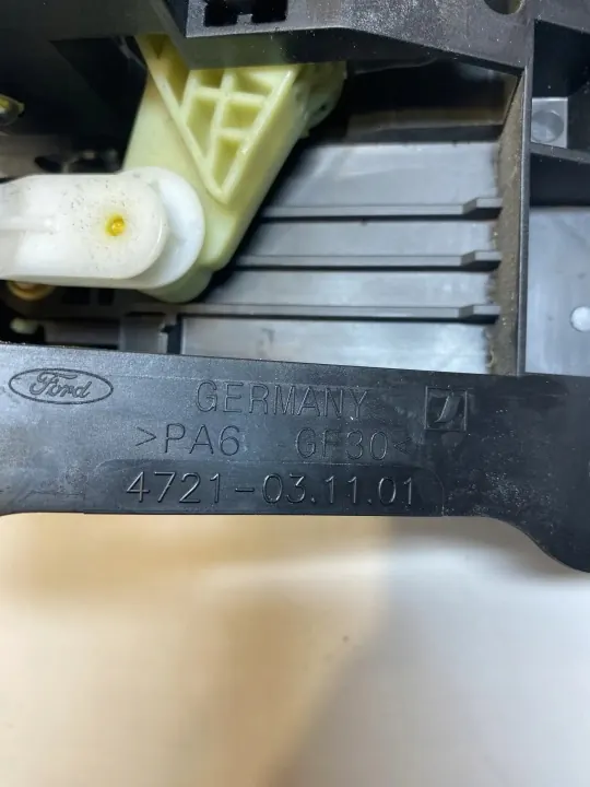 Selector de Marchas Ford OE OEM 6C1R-7C453-NC Usado image 3