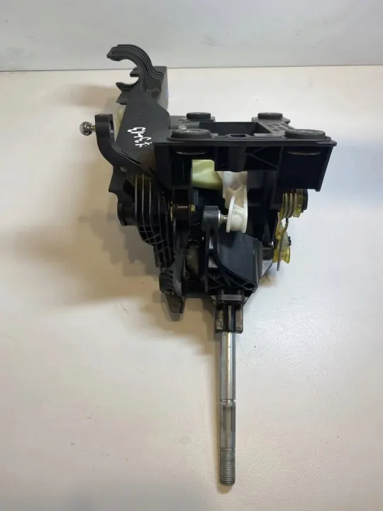 Selector de Marchas Ford OE OEM 6C1R-7C453-NC Usado image 4