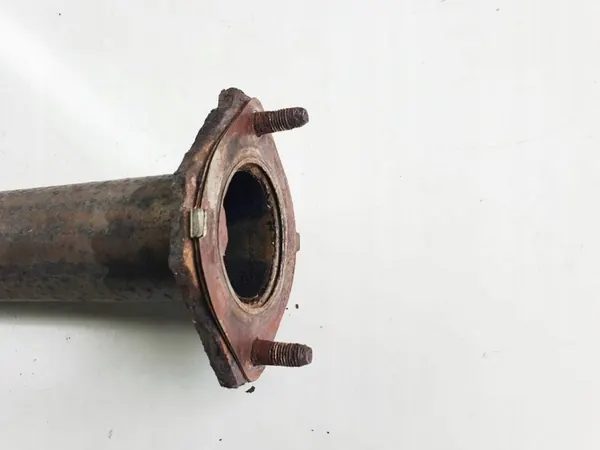 Isuzu D-Max uitlaatdemperpijp OEM TPR26549 image 3