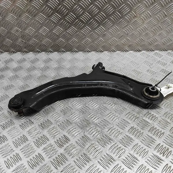 Braccio sospensione anteriore destro Renault Clio IV 2013 OEM image 3