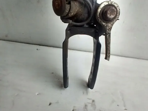 Mola pneumática dianteira esquerda Audi Q7 OEM 7L8616039D image 7