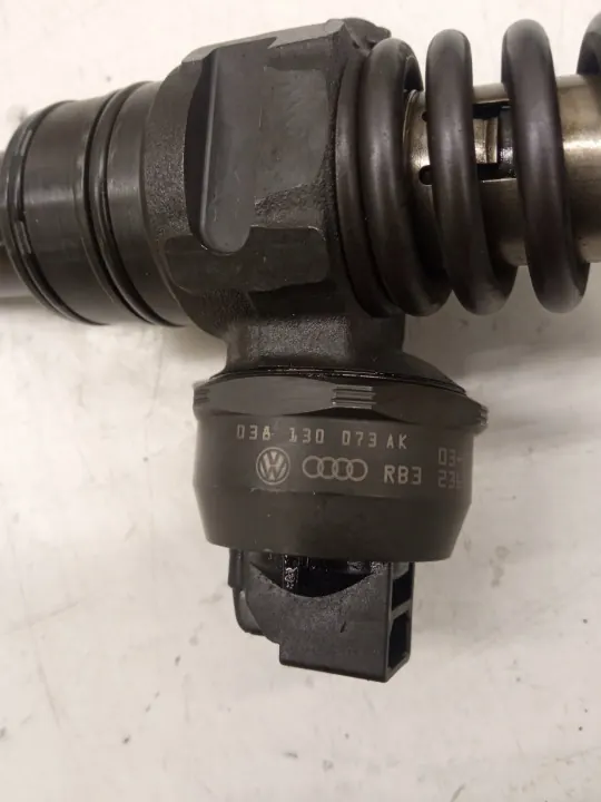 Pesupumppu OEM 038130073AK Ford Galaxy Mk2 1.9 TDI:lle image 3