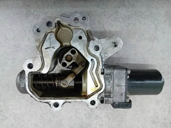 Controlador VVT Infiniti EX37 3.7 V6 image 3