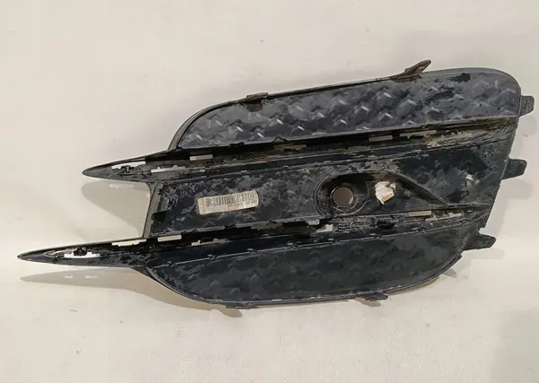 Bouchon de pare-chocs avant gauche Mercedes V-Class 447 AMG A4478851200 image 4