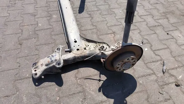 SEAT LEON III 2016-2020 Assale Posteriore 5Q0501049BF image 4