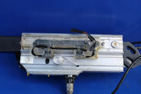 OEM A2308600235 Dachrollbügel-Aktor für Mercedes SL R230 image 5