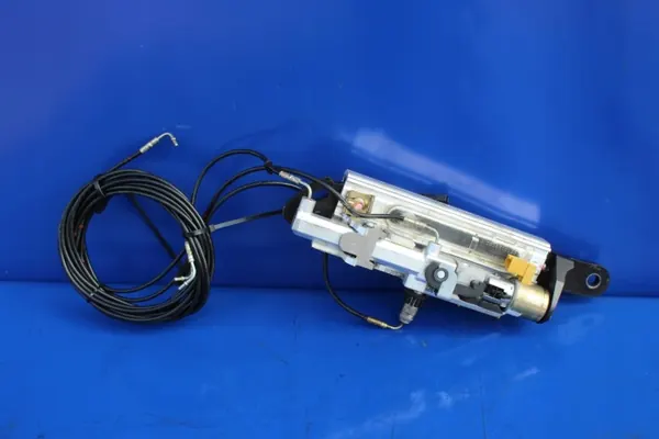 OEM A2308600235 Dachrollbügel-Aktor für Mercedes SL R230 image 6