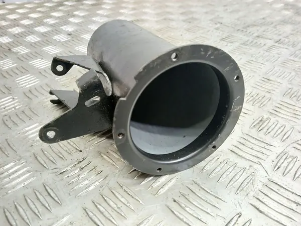 SEAT ALTEA 04-08 1.9 TDI Polttoainesuodattimen Kotelo 3C0127400B image 2