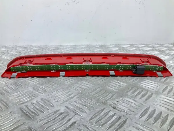 Tredje Bromsljus VW Passat B6/B7 OEM 1K6945097A image 7