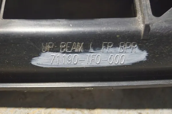 Suporte de para-choque dianteiro esquerdo Honda Jazz III 71190-TF0-000 image 6