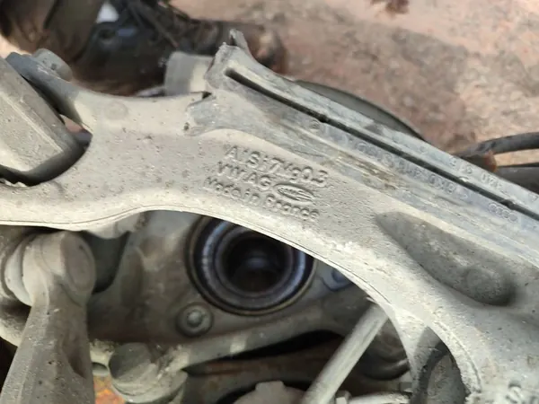 Audi OE 8W0407560 Mozzo di sterzo image 6