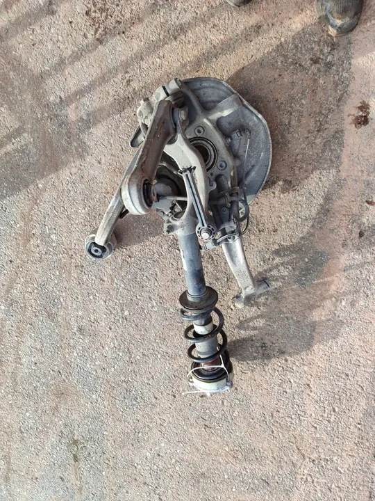 Audi OE 8W0407560 Mozzo di sterzo image 9