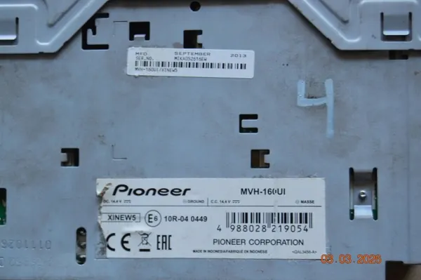 Panel Radio CD/DVD OEM 10R040449 para VW Golf IV image 4