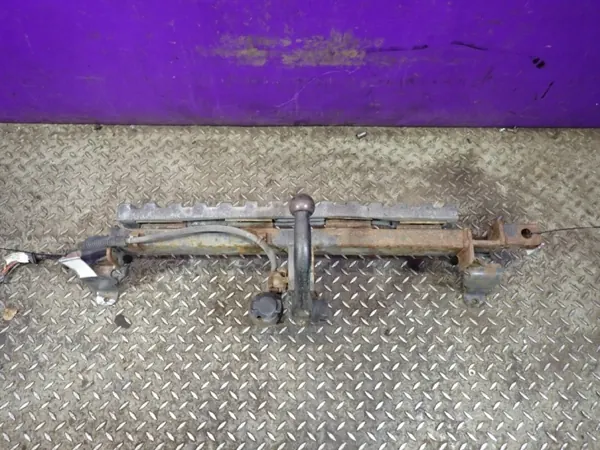 Engate Opel Zafira B OEM Zawada-383966- Desmontável image 2