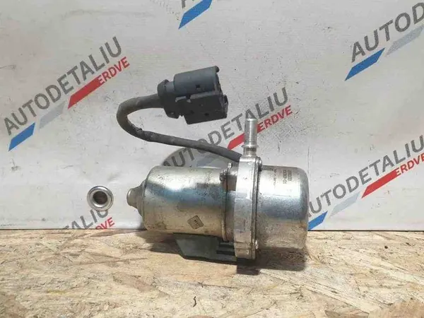 Imupumppu BMW 3 CABRIO (E93) 2.0L Bensiini image 3