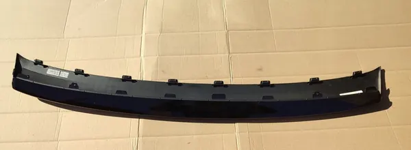 VOLVO XC40 R-DESIGN Spoiler Svart OEM 31407947 image 2