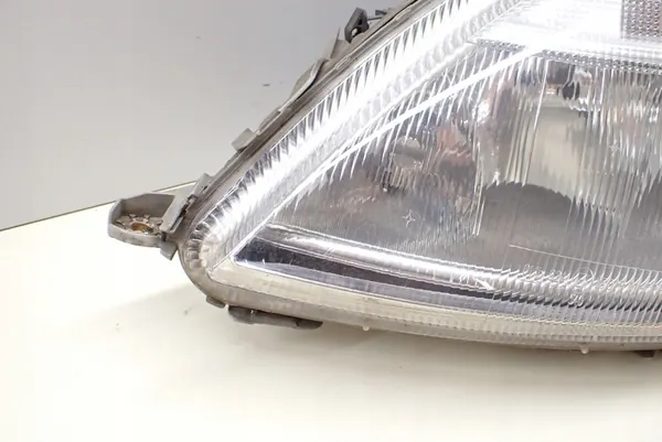 Linker Voorlicht Mercedes W168 A-Klasse A1688200161 image 2