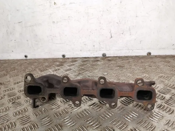 Colector de escape FBZ11715 para Toyota RAV4 2015 image 2