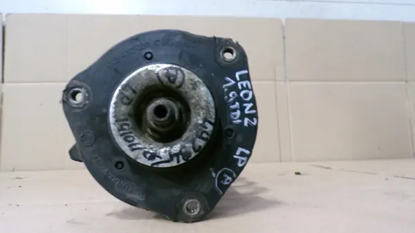 LEON II 1.9 TDI McPherson Links Vorne - OEM Teil image 6
