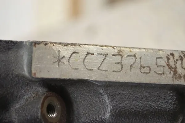 Begagnad Audi motorblock OEM 06H103011AP image 5
