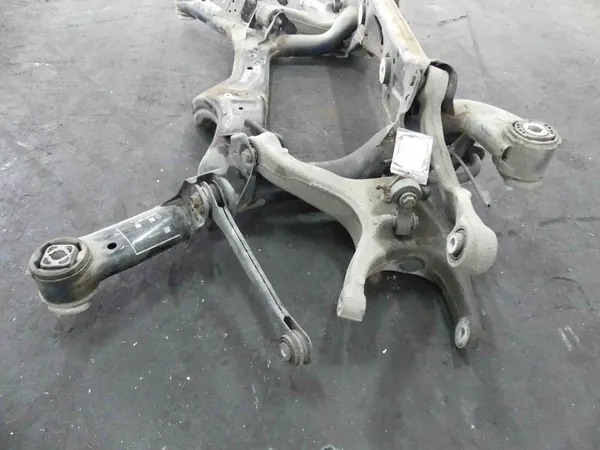 Trave posteriore Audi A6 C7 Quattro image 3