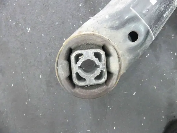 Trave posteriore Audi A6 C7 Quattro image 4