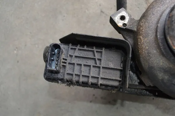 Turbo Mercedes E-Class W211 W203 W163 2.7 CDI A6470960099 image 6