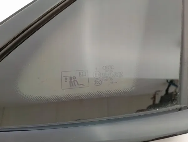 Audi Q3 II 83F Sportback oikea takakorivaippa 83F845298G image 3