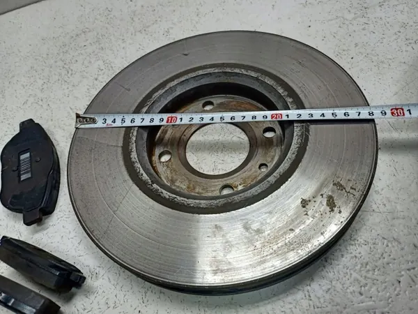 Bromssats OEM TARCZE KLOCKI Fram Bak Peugeot 2008 image 10