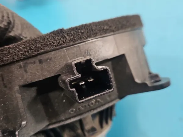 Volvo S90 Lautsprecher OEM 31350429 - Gebraucht image 3