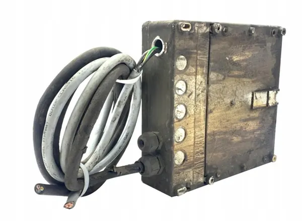 Chargeur Scania 4041DXC - Pièce OEM d'occasion image 4