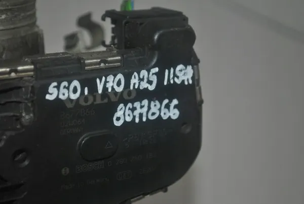 Drosselklappe Volvo XC70 2.4T 8677866 image 8